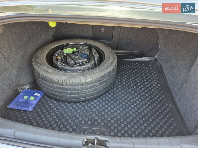 Седан Opel Vectra 2007 в Одессе