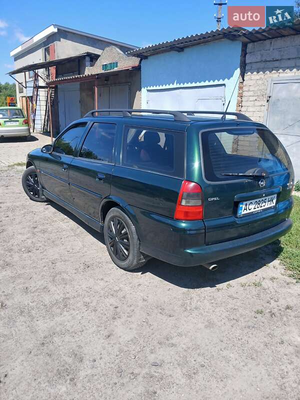 Универсал Opel Vectra 1999 в Рожище
