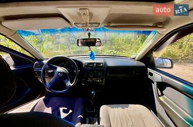 Седан Opel Vectra 1993 в 