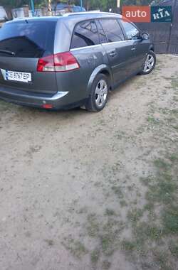 Универсал Opel Vectra 2004 в Черновцах