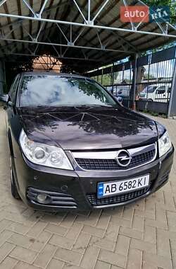 Лифтбек Opel Vectra 2006 в Бершади