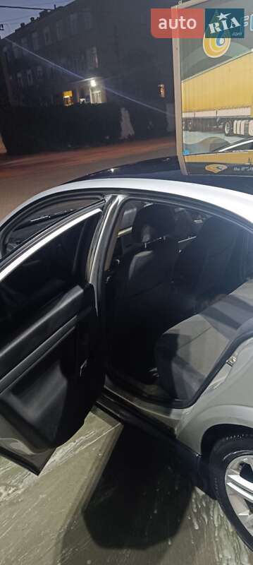 Седан Opel Vectra 2003 в Одесі