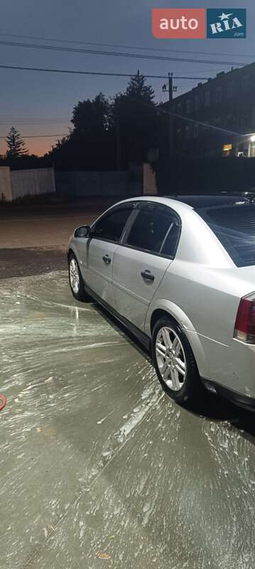 Седан Opel Vectra 2003 в Одесі