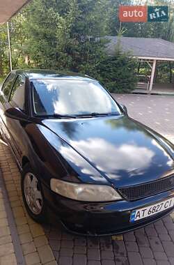 Седан Opel Vectra 2001 в Ивано-Франковске