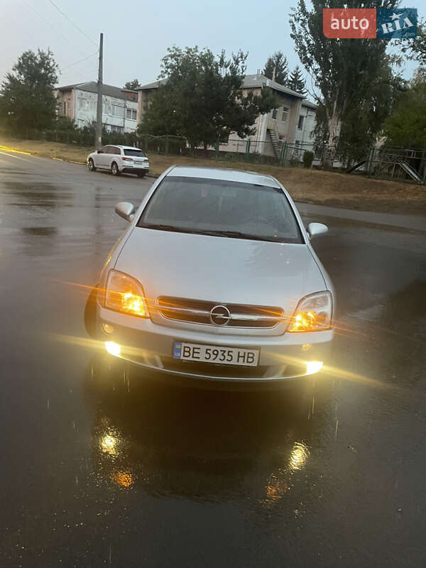 Opel Vectra 2004