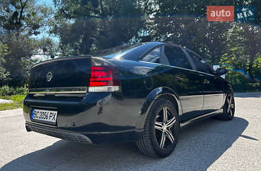 Лифтбек Opel Vectra 2002 в 