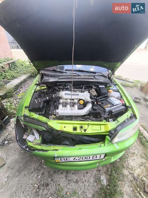 Седан Opel Vectra 1998 в Киеве
