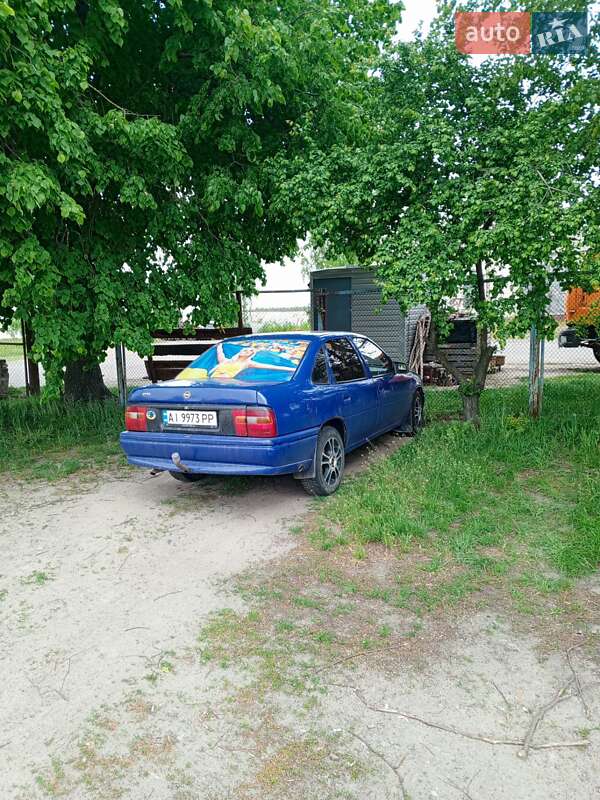 Седан Opel Vectra 1993 в Макарові фото 5 Седан Opel Vectra 1993 в Макарові