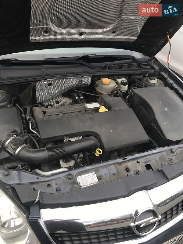 Седан Opel Vectra 2007 в Киеве