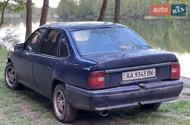 Седан Opel Vectra 1990 в Ровно