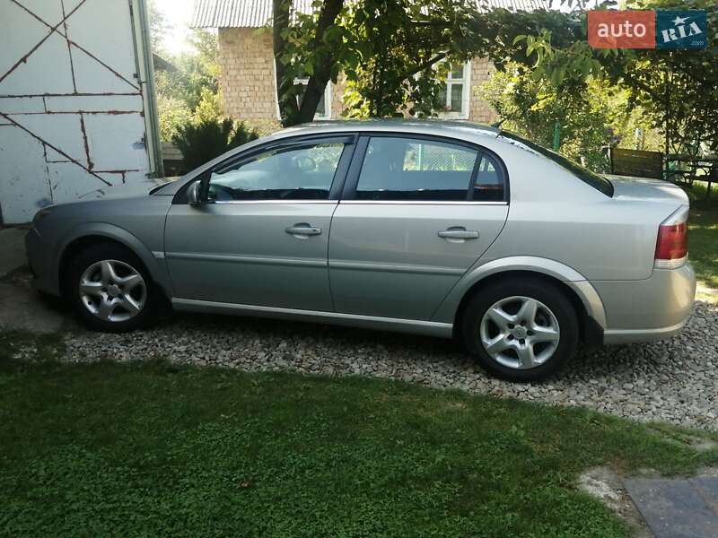 Седан Opel Vectra 2007 в Бориславе