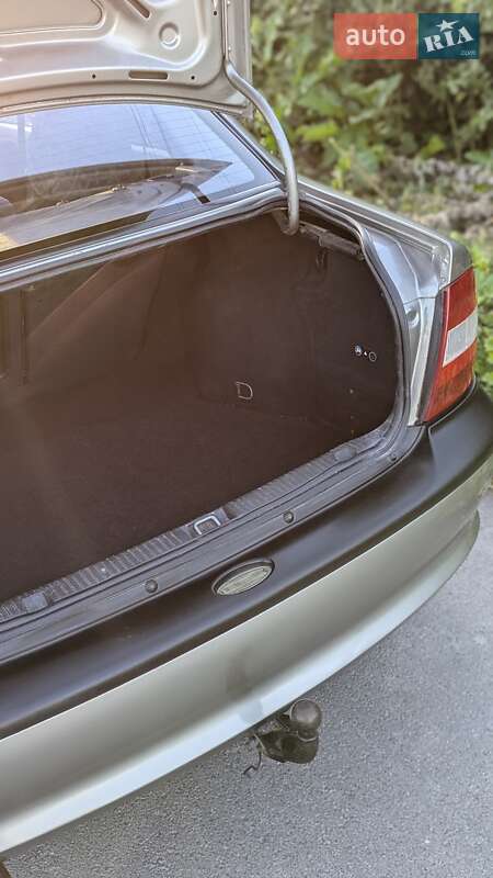 Седан Opel Vectra 1997 в Коломые