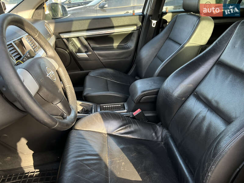 Универсал Opel Vectra 2005 в Львове