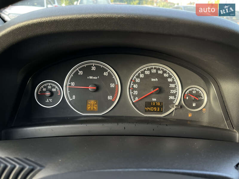 Универсал Opel Vectra 2005 в Львове