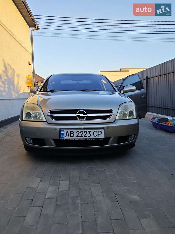 Седан Opel Vectra 2002 в Виннице