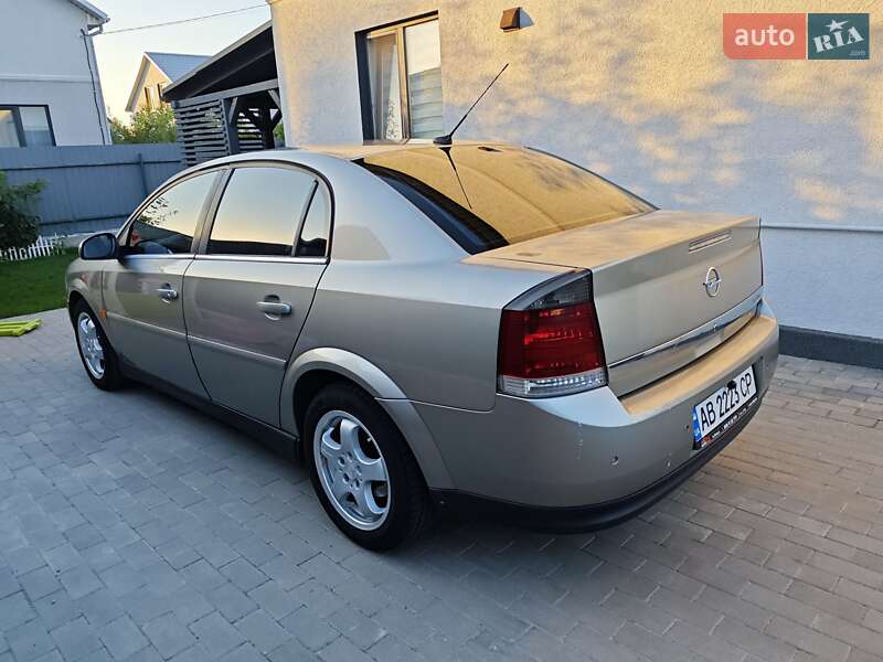 Седан Opel Vectra 2002 в Виннице