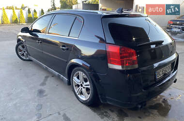 Лифтбек Opel Vectra 2003 в 