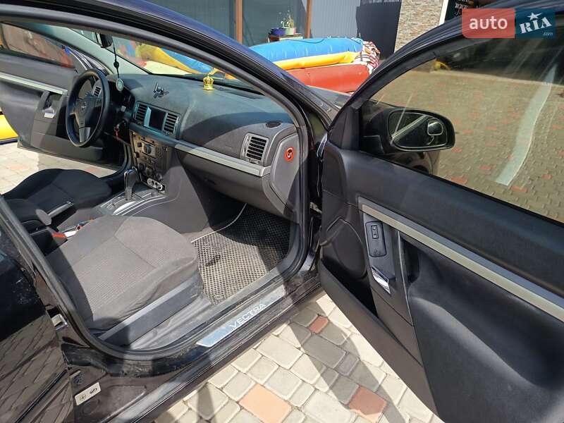Седан Opel Vectra 2007 в Первомайську фото 11 Седан Opel Vectra 2007 в Первомайську