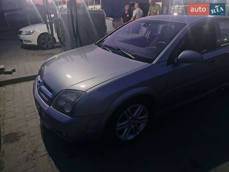 Лифтбек Opel Vectra 2005 в Борисполе