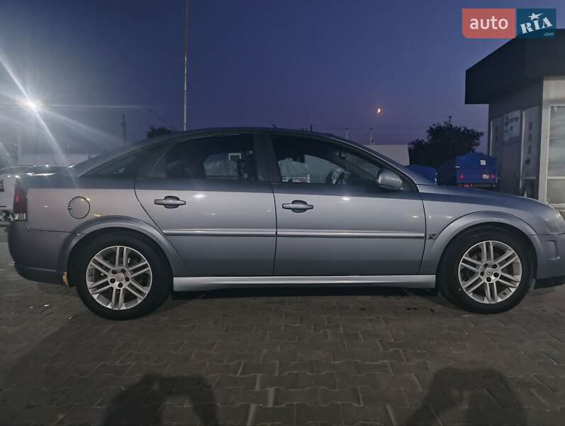 Лифтбек Opel Vectra 2005 в Борисполе