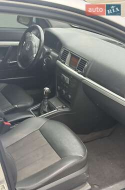 Седан Opel Vectra 2008 в 