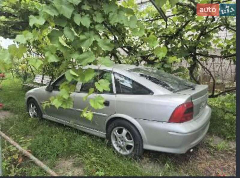 Седан Opel Vectra 2000 в Кропивницком