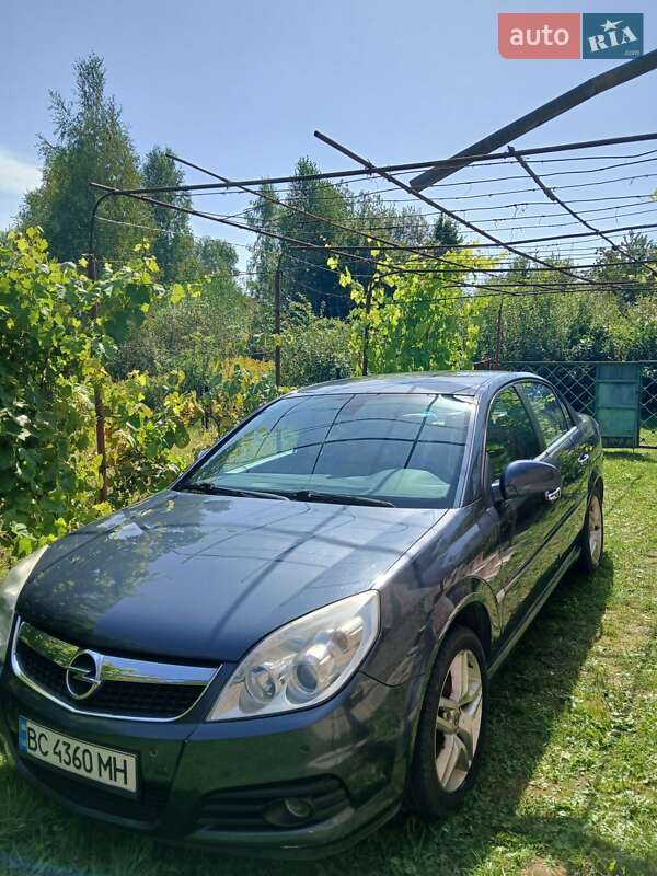Седан Opel Vectra 2007 в Львове