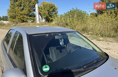 Седан Opel Vectra 2001 в 