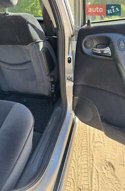 Седан Opel Vectra 2001 в 