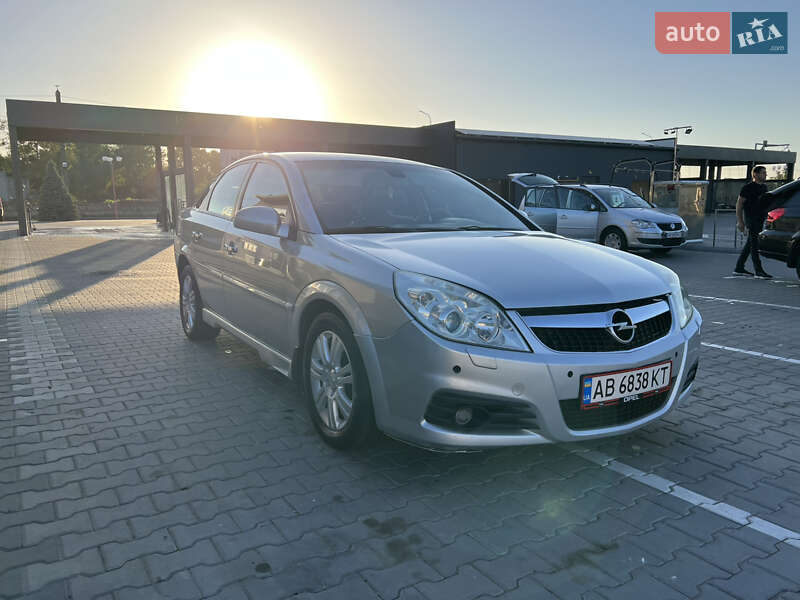 Лифтбек Opel Vectra 2006 в Виннице