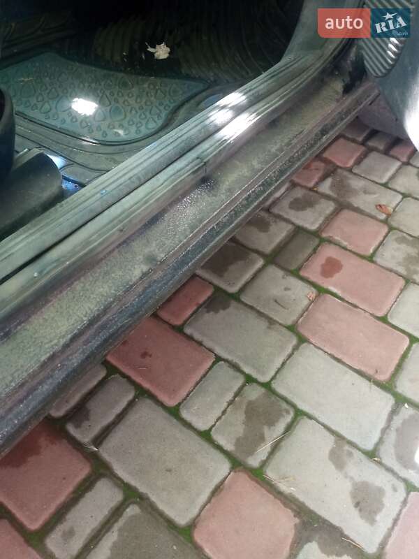 Седан Opel Vectra 1990 в Дачному