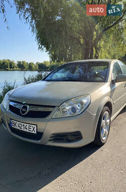 Ліфтбек Opel Vectra 2008 в Рівному