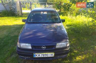 Седан Opel Vectra 1993 в Макарове