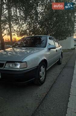 Седан Opel Vectra 1991 в Днепре