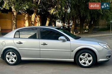 Седан Opel Vectra 2005 в Києві