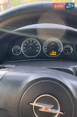 Седан Opel Vectra 2006 в 