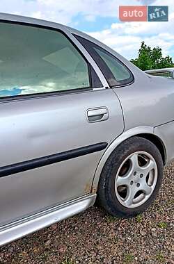 Седан Opel Vectra 1996 в Одессе