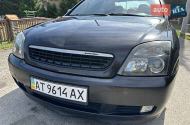 Седан Opel Vectra 2005 в 