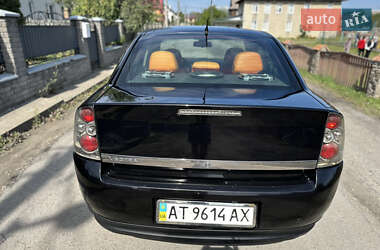 Седан Opel Vectra 2005 в 