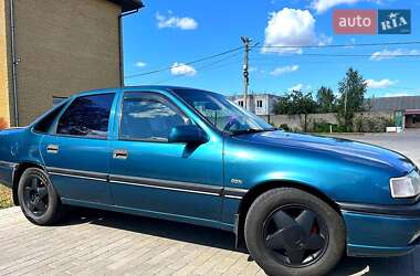 Седан Opel Vectra 1994 в Миргороді