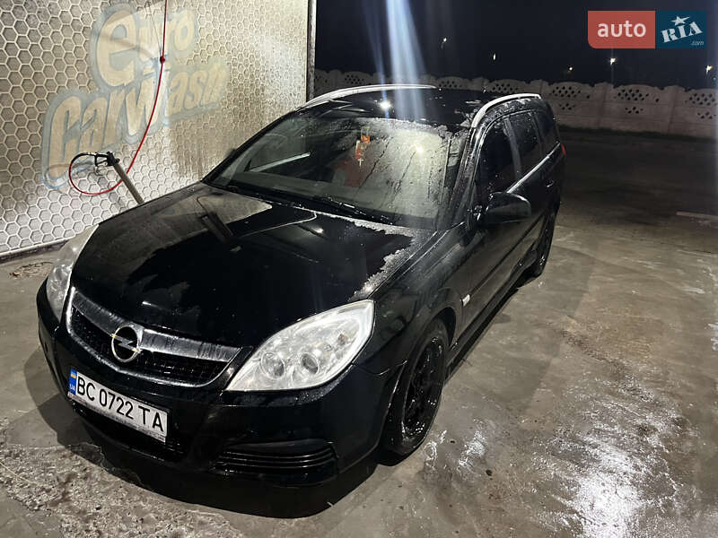 Універсал Opel Vectra 2008 в Жовкві