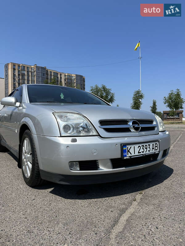 Opel Vectra 2004