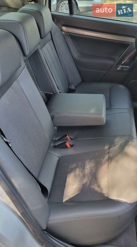 Седан Opel Vectra 2008 в Києві