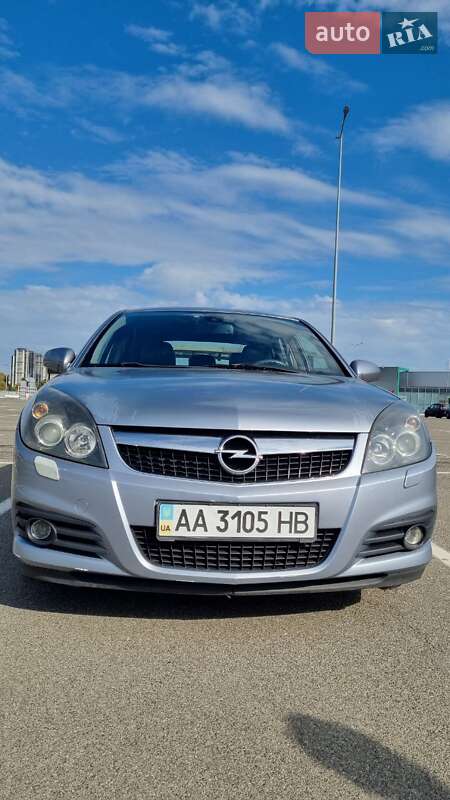 Лифтбек Opel Vectra 2008 в Киеве