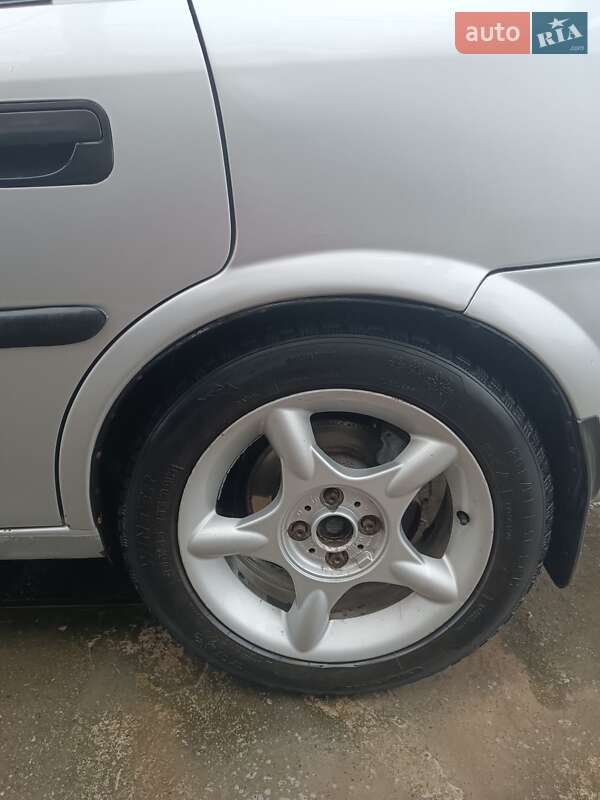 Седан Opel Vectra 1997 в Могилів-Подільському