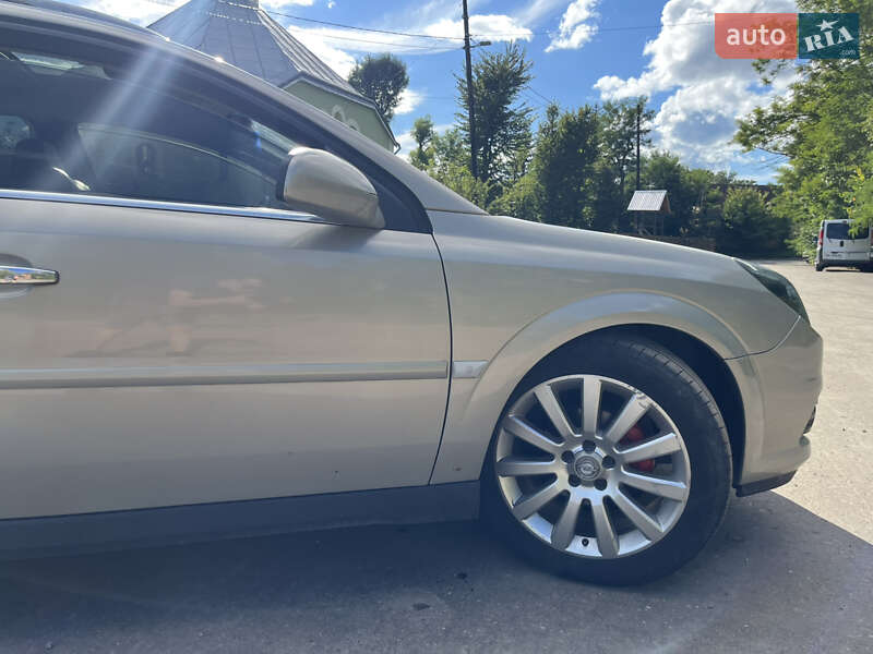 Универсал Opel Vectra 2008 в Дрогобыче