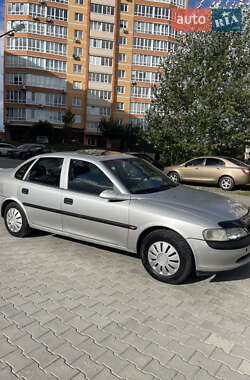 Седан Opel Vectra 1996 в 