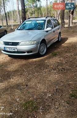 Универсал Opel Vectra 2000 в 