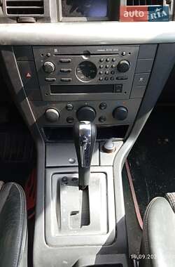 Седан Opel Vectra 2003 в 