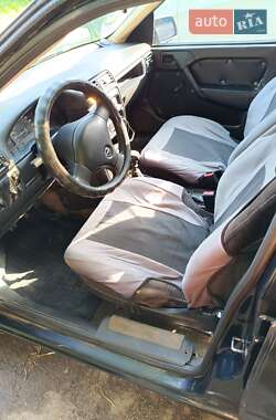 Седан Opel Vectra 1991 в 